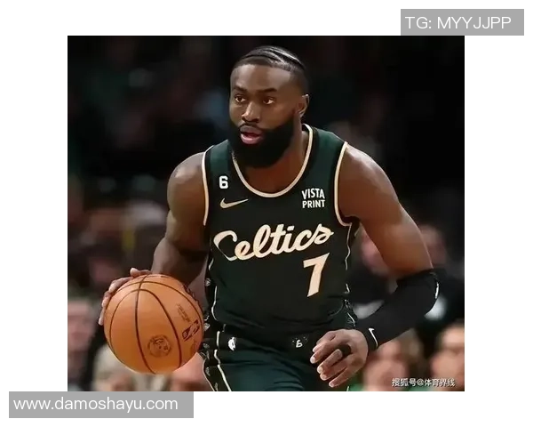 杰伦布朗的篮球之路:从新星到NBA巨星的成长历程与挑战 杰伦布朗的篮球之路:从新星到NBA巨星的成长历程与挑战