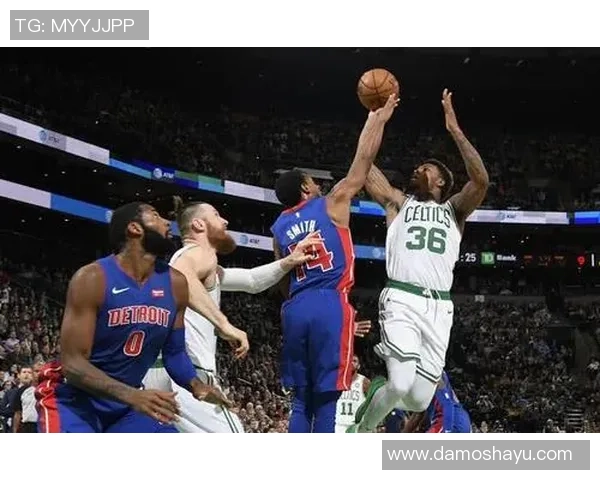 火箭队与活塞队精彩对决直播全程回顾与分析